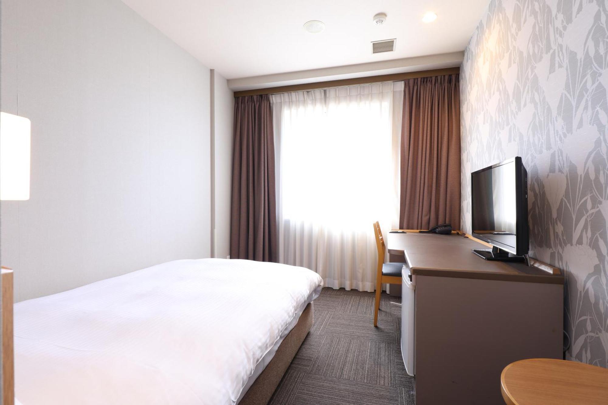 Dormy Inn Chiba City Soga Exterior photo
