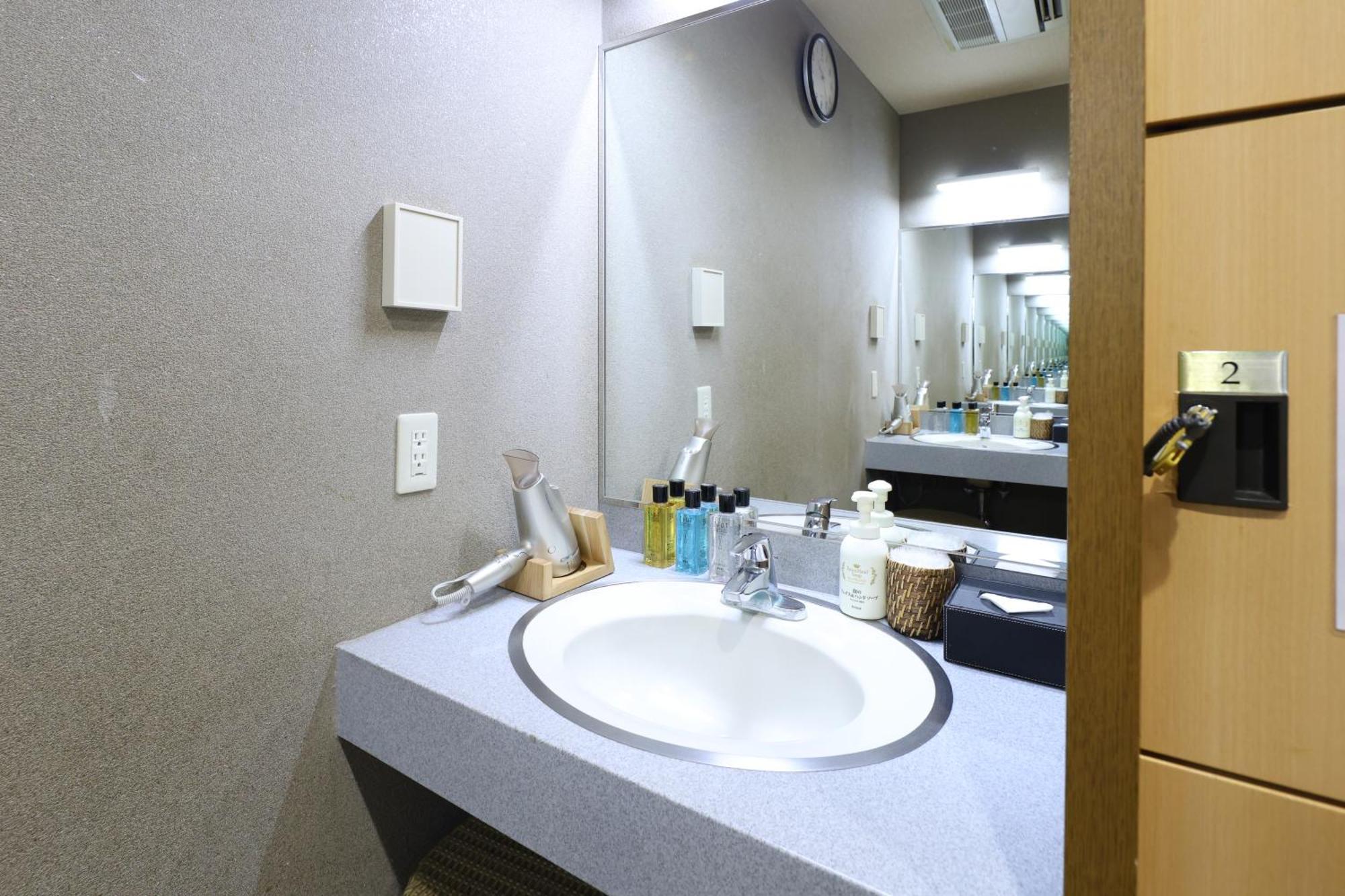 Dormy Inn Chiba City Soga Exterior photo